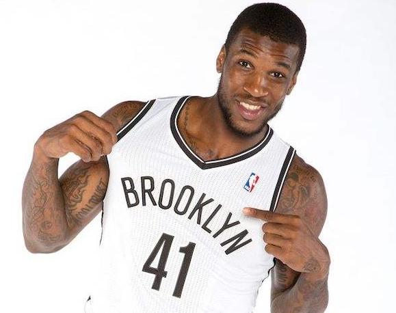 球回弧顶后 球回弧顶后